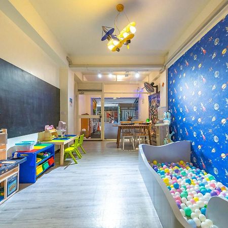Treasure House Apartamento Luodong Exterior foto